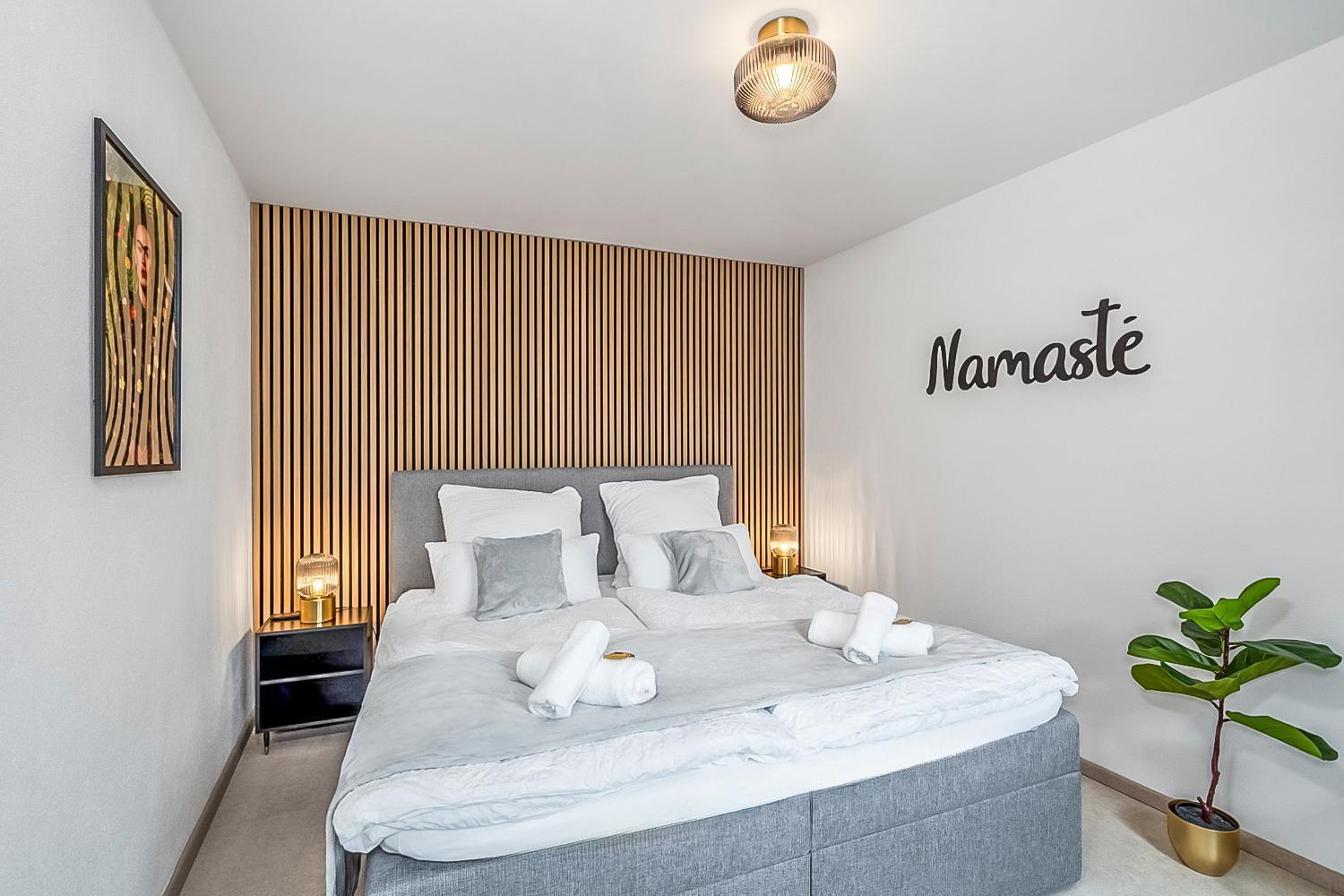 Namaste Homes - Ferienwohnung Mit Dachterrasse Bad Windsheim Exterior photo