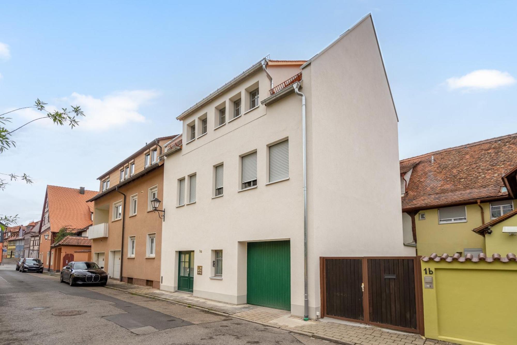 Namaste Homes - Ferienwohnung Mit Dachterrasse Bad Windsheim Exterior photo